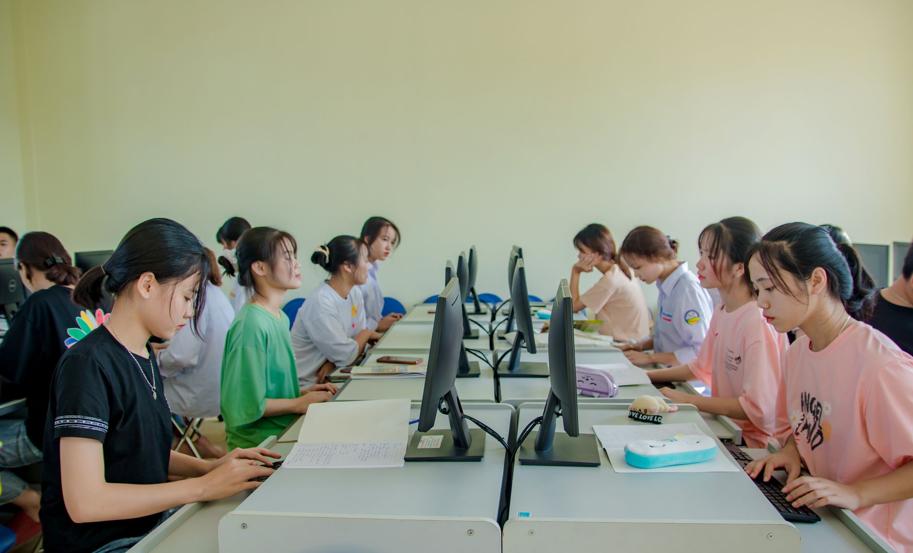 Harbin Institute of Technology Weihai 2026: Guia de Programas Internacionais, Vias 2+2 e Admissões para Estudantes Chineses