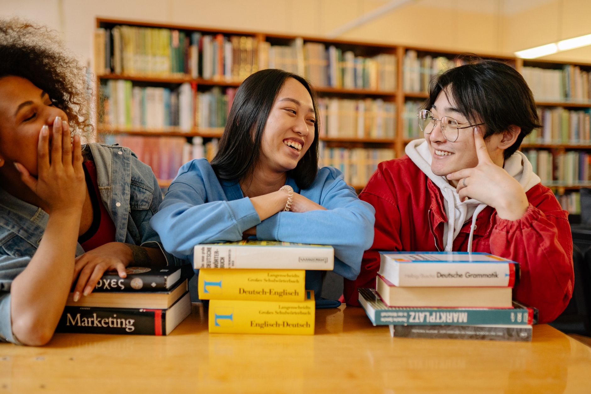 Programas Internacionais 2026 da Shanghai International Studies University: Parcerias, Admissão e Opções de Estudo na China