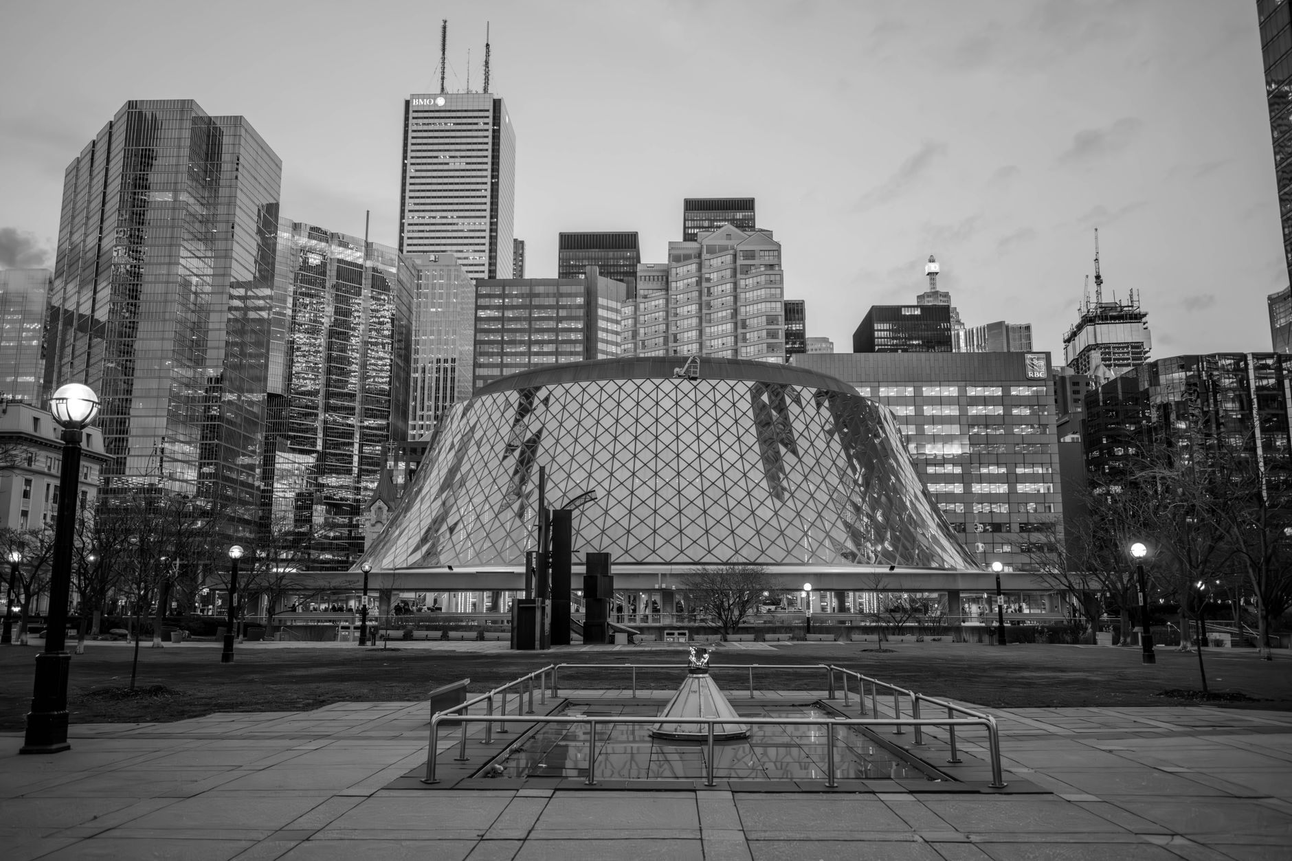 ¿Cuánto gana un arquitecto en Canadá en 2026? ROI de carrera